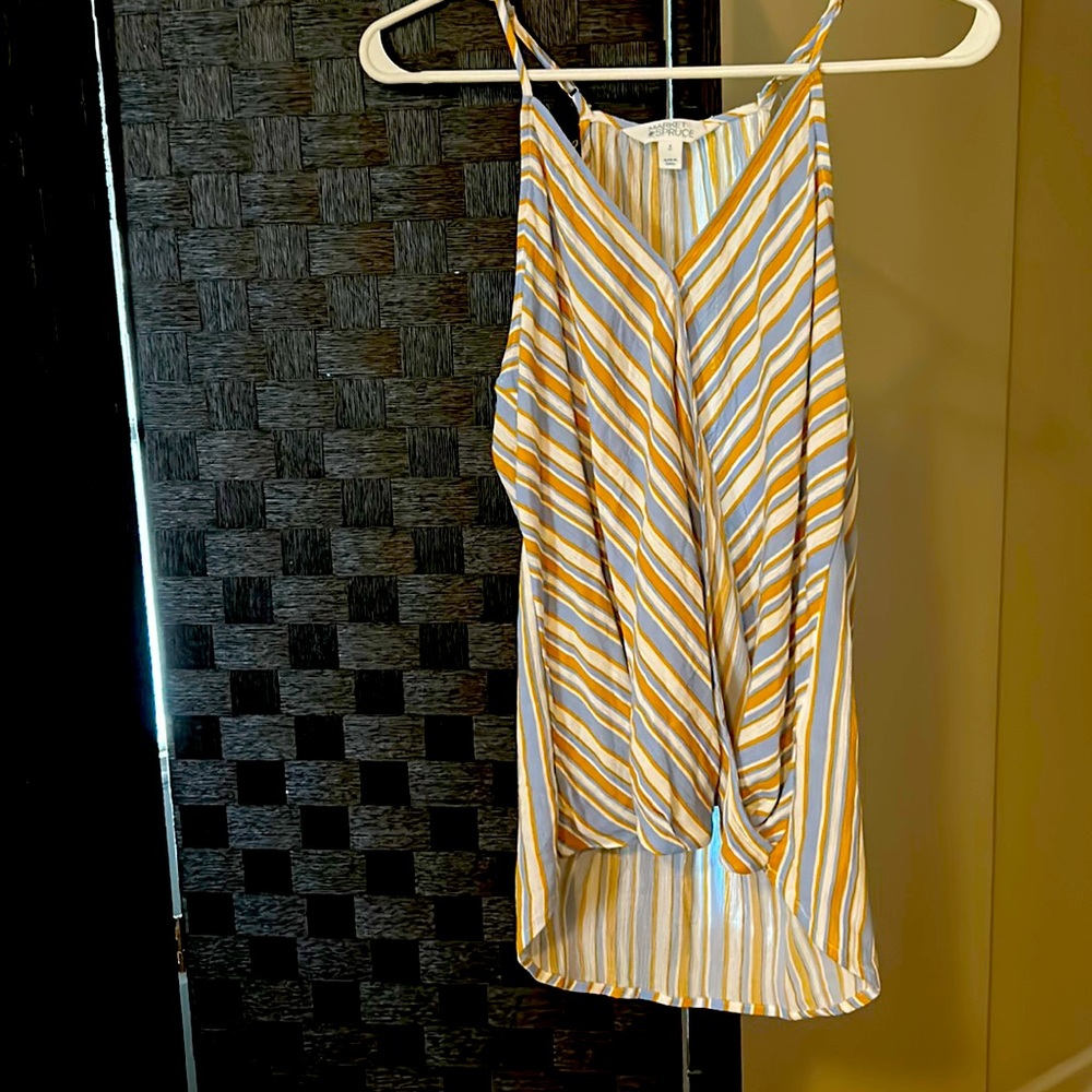 Women’s Tank/blouse Size S (market & spruce)